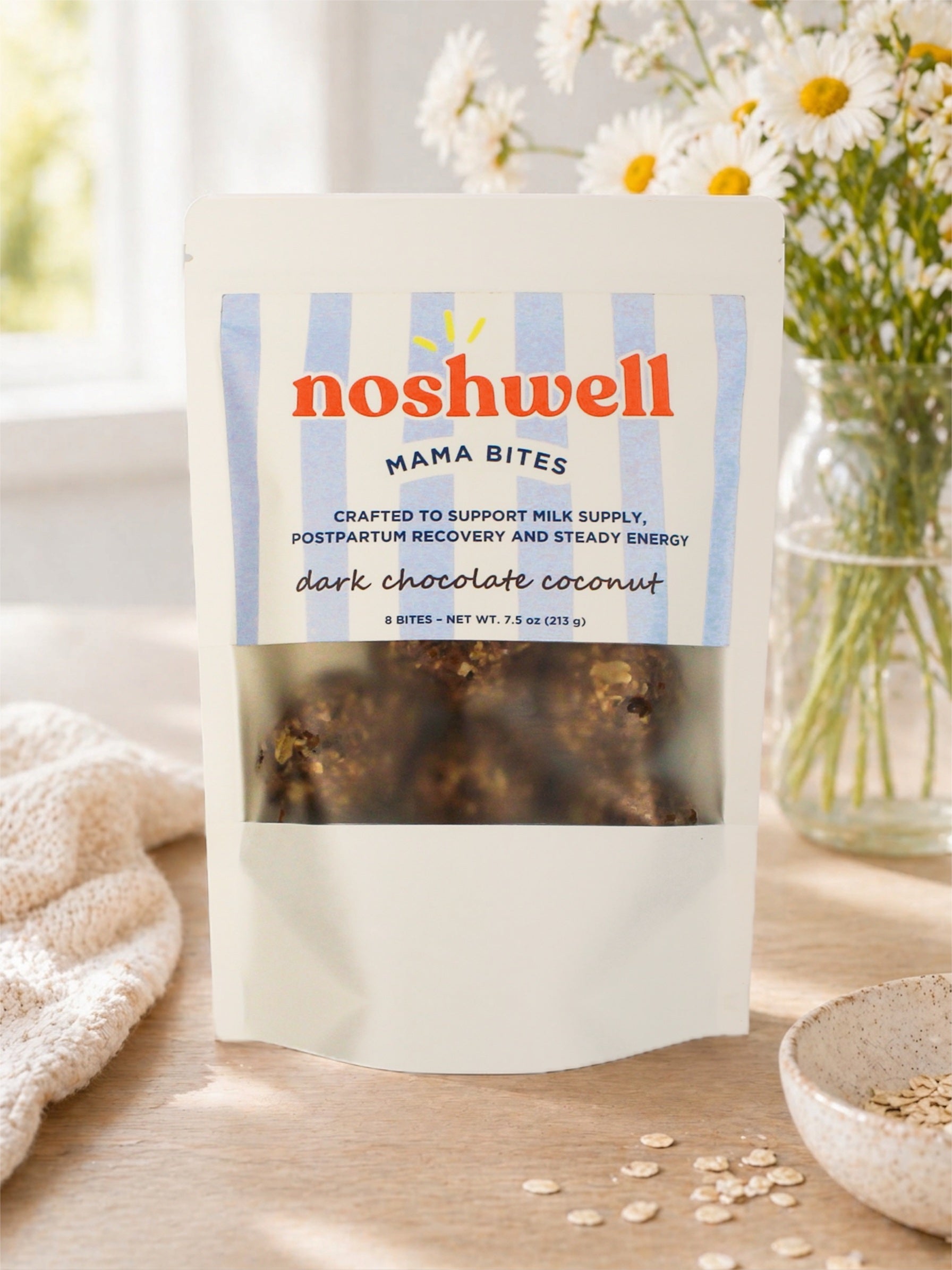 Noshwell Mama Bites pouch